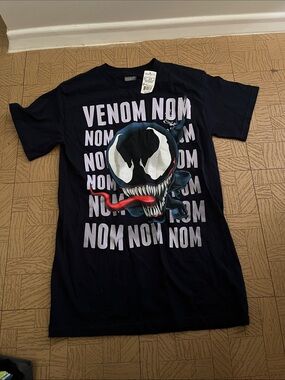 Marvel Venom 'Nom Nom' Graphic Tee - Black with White & Red Accents